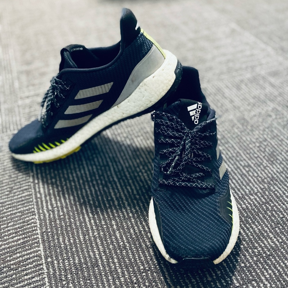Addidas Men Size 10